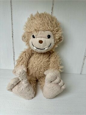 Jellycat Bucky Bigfoot Plush Rare Retired Authentic Excellent Condition